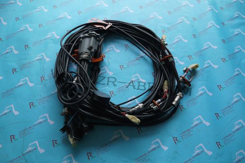 ABB�C����IRB6640���w��|��ȫ�¬F؛�N�ۣ��M�������